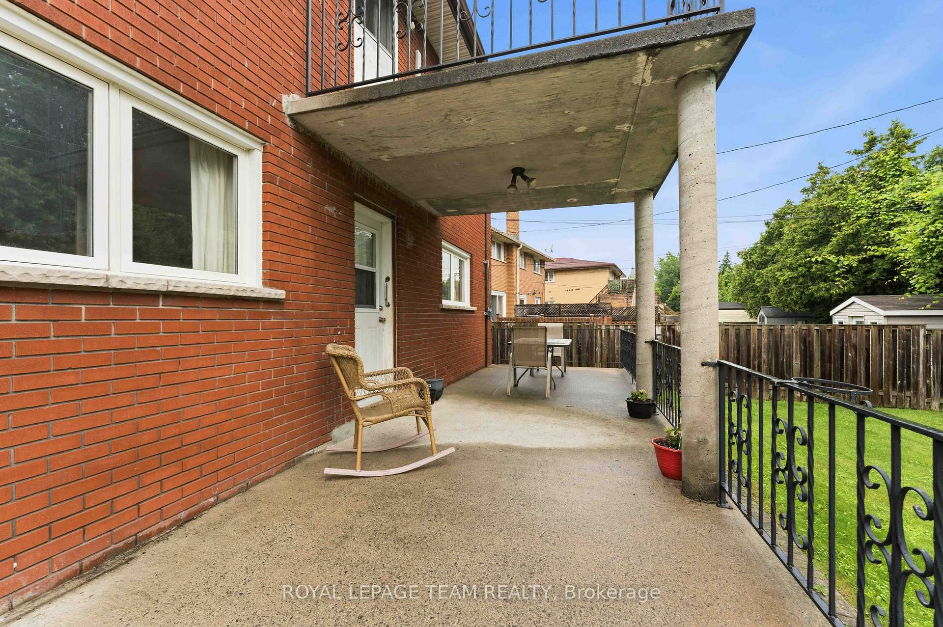 Photo 33 of 1197 Maitland Avenue, Ottawa, Copeland Park — HOMEH
