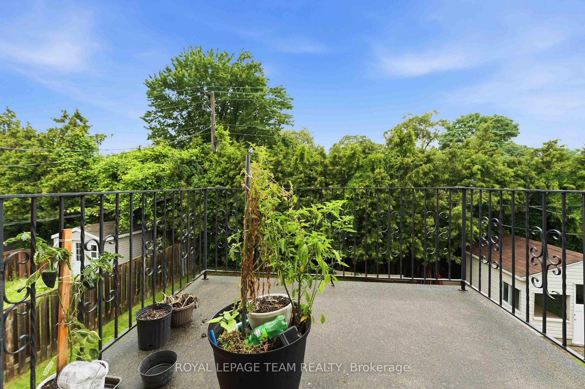 Photo 34 of 1197 Maitland Avenue, Ottawa, Copeland Park — HOMEH