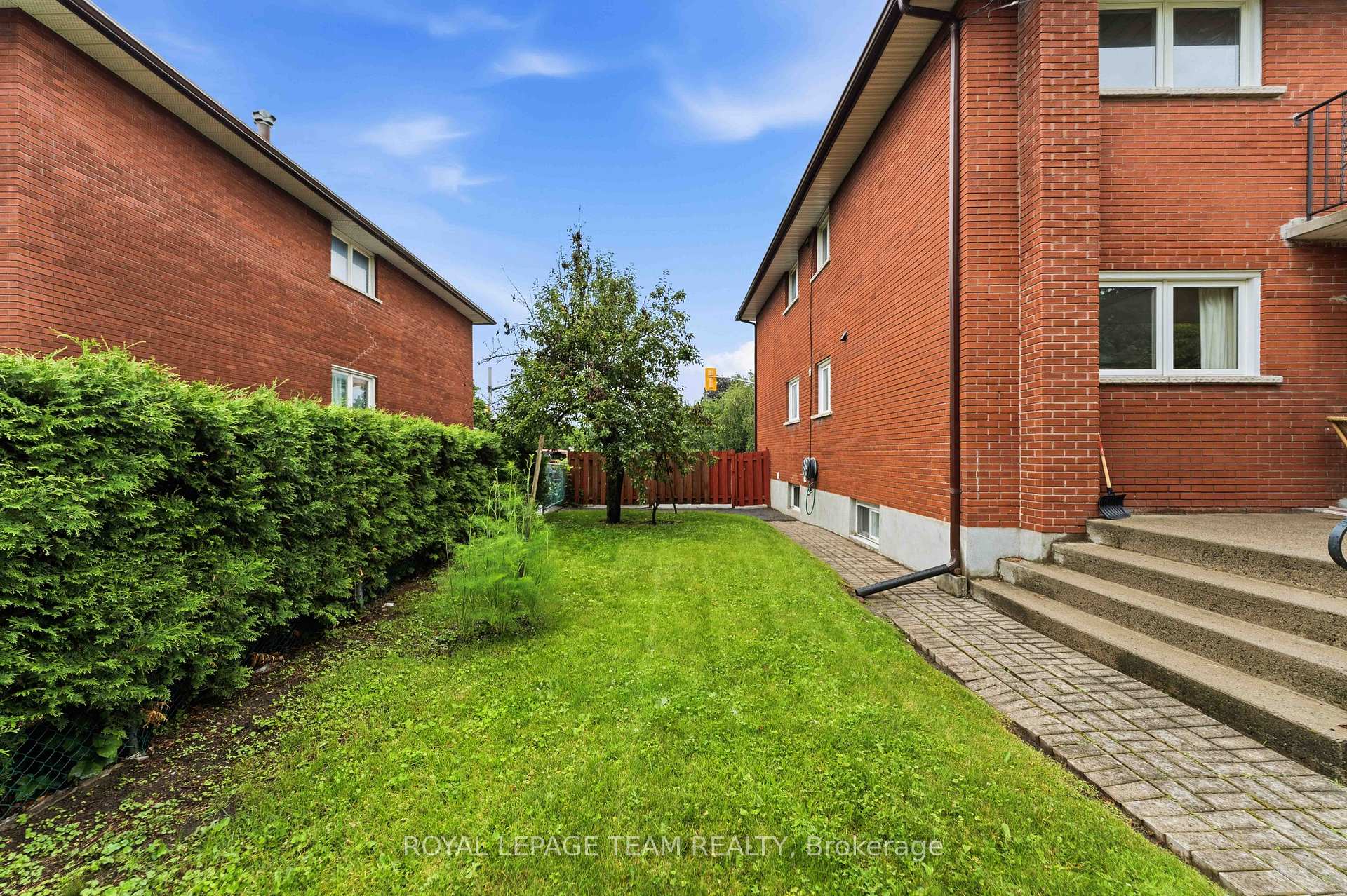 Photo 37 of 1197 Maitland Avenue, Ottawa, Copeland Park — HOMEH
