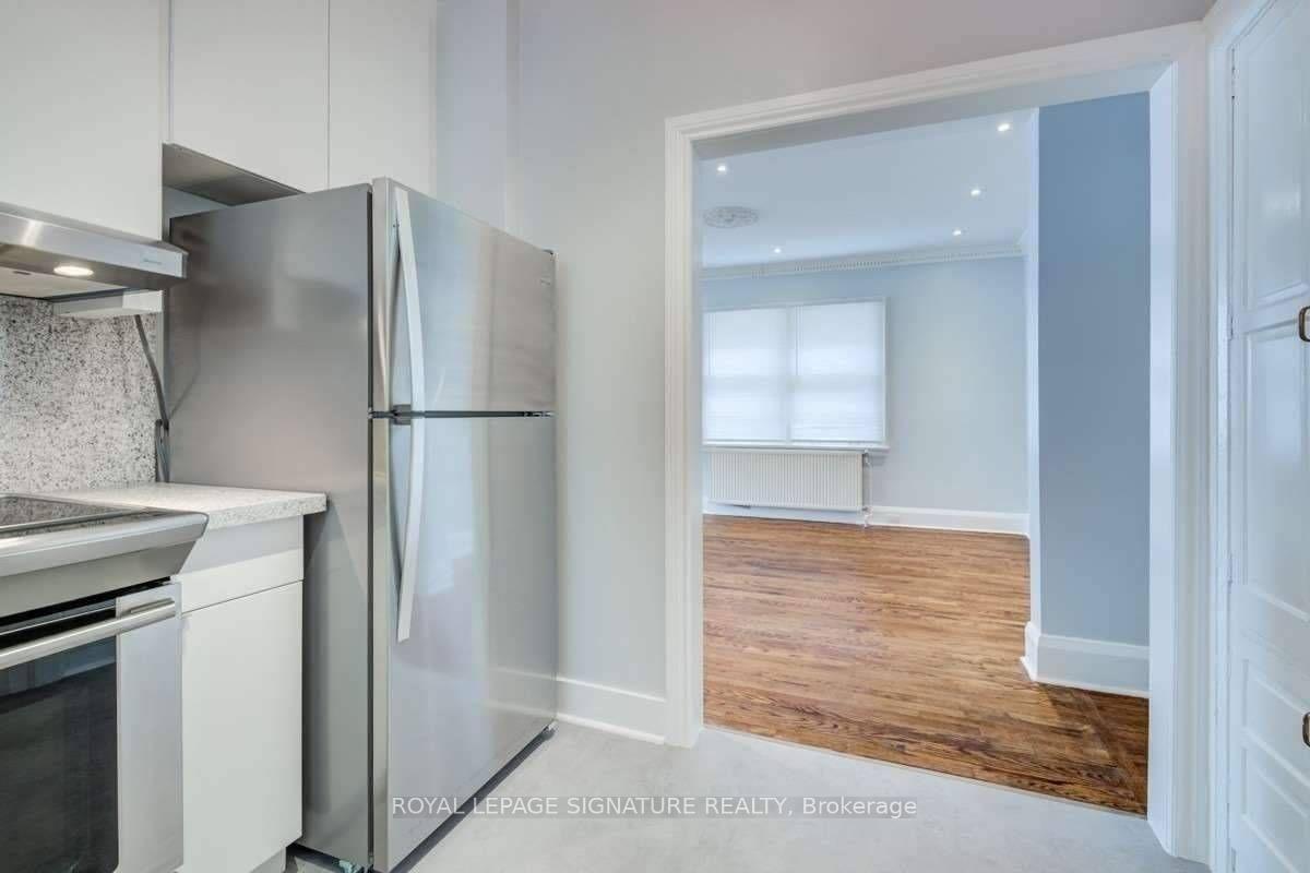 Photo 6 of Unit Main, 81 Whitehall Road, Toronto, Rosedale-Moore Park — HOMEH