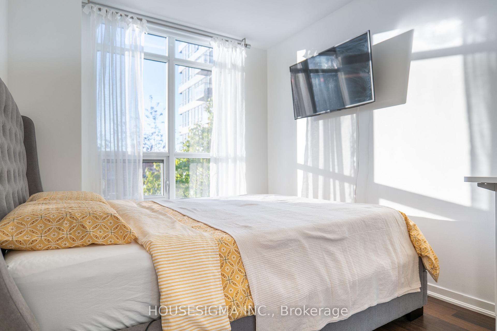 Photo 8 of Unit 508, 38 Joe Shuster Way, Toronto, South Parkdale — HOMEH