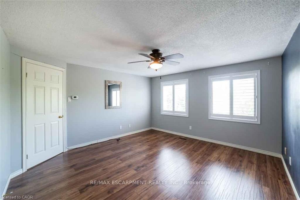 Photo 19 of 19 Beachgrove Crescent, Hamilton, Stoney Creek Mountain — HOMEH