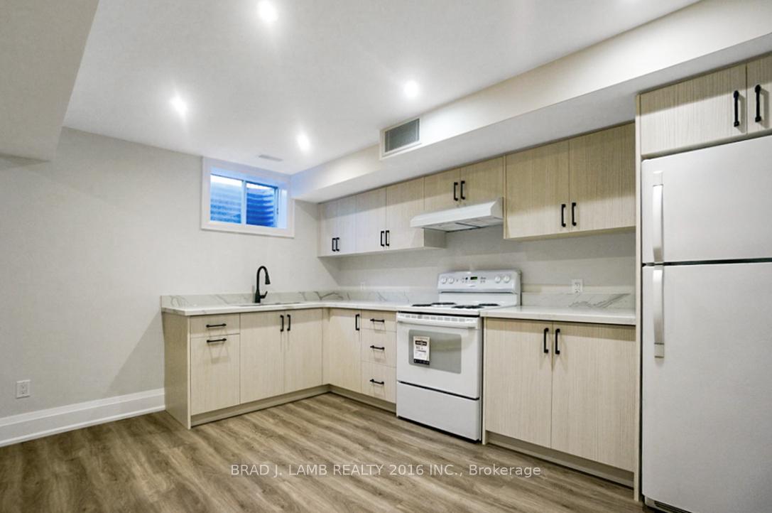 Photo 1 of Unit Basement, 62 Royal Garden Boulevard, Vaughan, East Woodbridge — HOMEH