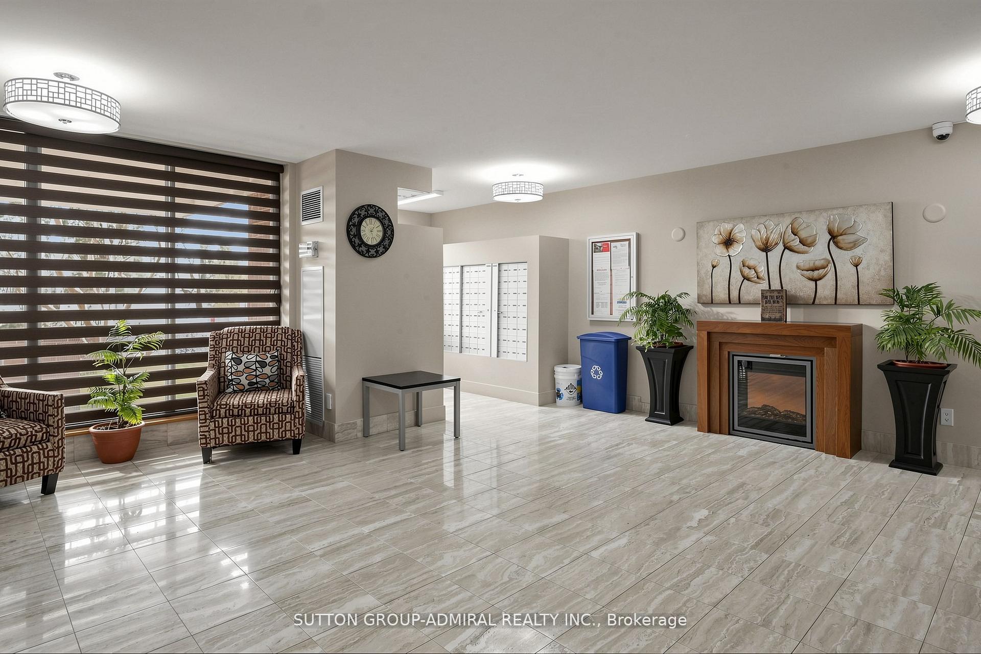 Photo 4 of Unit 910, 3 Lisa Street, Brampton, Queen Street Corridor — HOMEH
