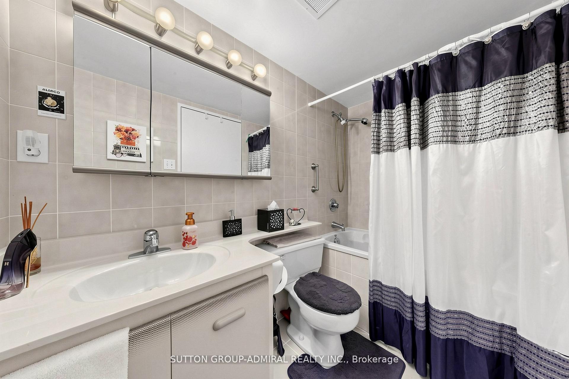 Photo 24 of Unit 910, 3 Lisa Street, Brampton, Queen Street Corridor — HOMEH