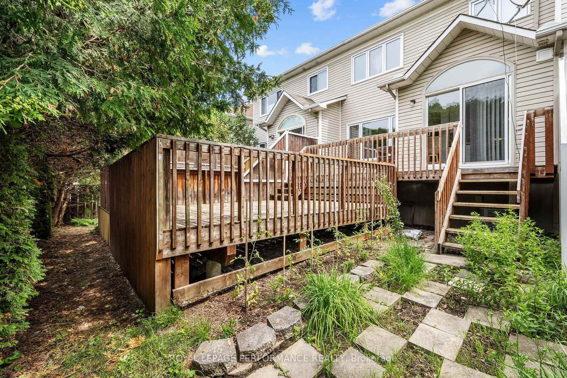 Photo 41 of 6420 Sablewood Place, Ottawa, Chapel Hill — HOMEH