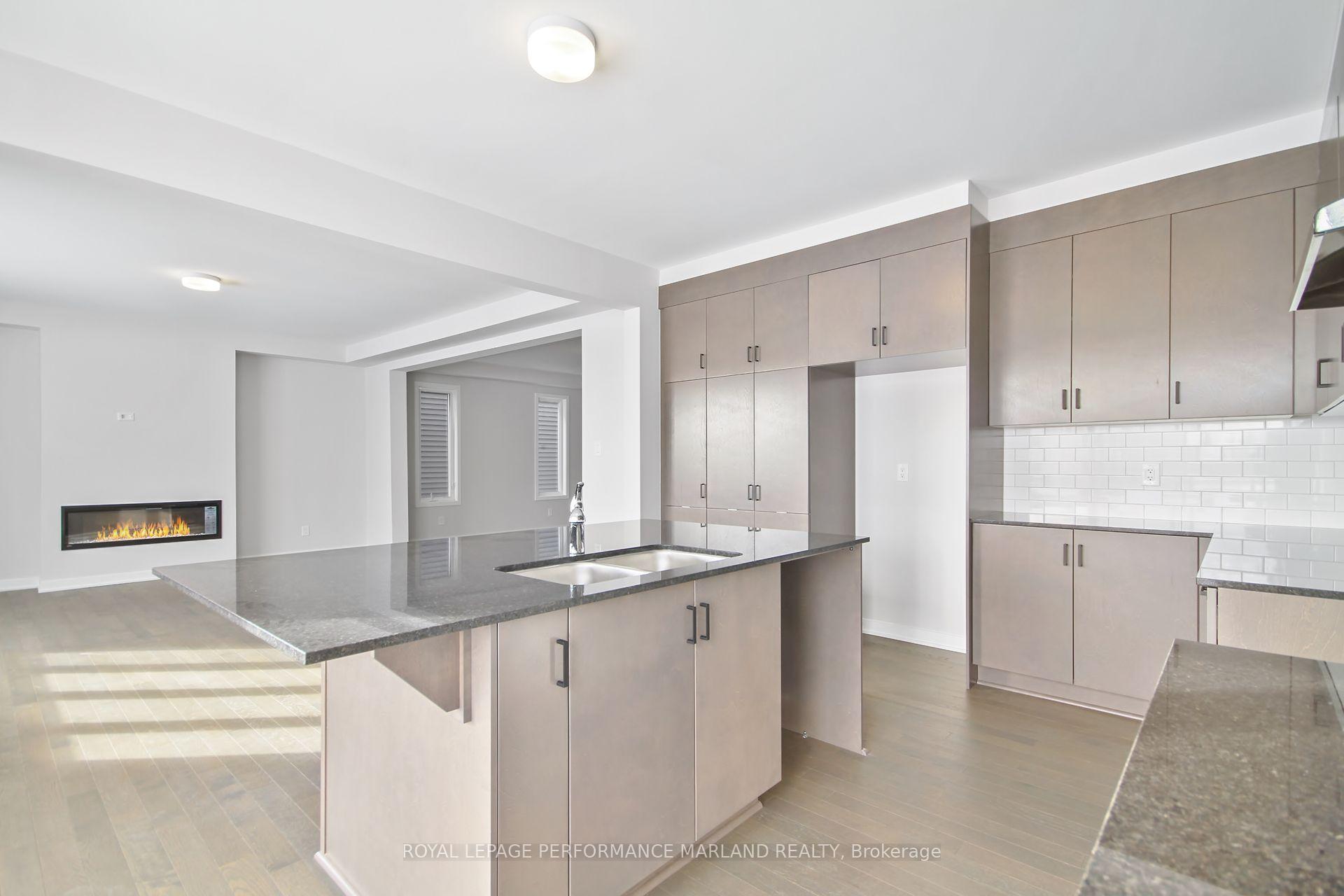 Photo 5 of 655 Fenwick Way, Ottawa, Barrhaven - Stonebridge — HOMEH