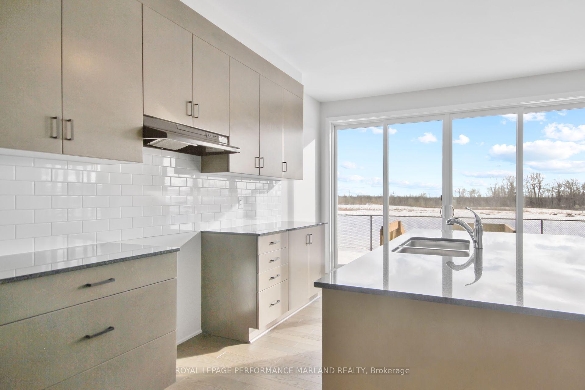 Photo 6 of 655 Fenwick Way, Ottawa, Barrhaven - Stonebridge — HOMEH