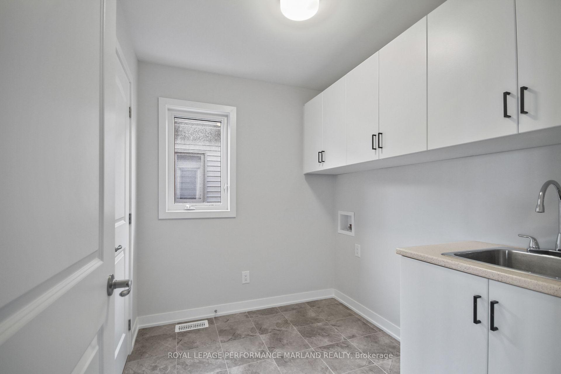 Photo 14 of 655 Fenwick Way, Ottawa, Barrhaven - Stonebridge — HOMEH