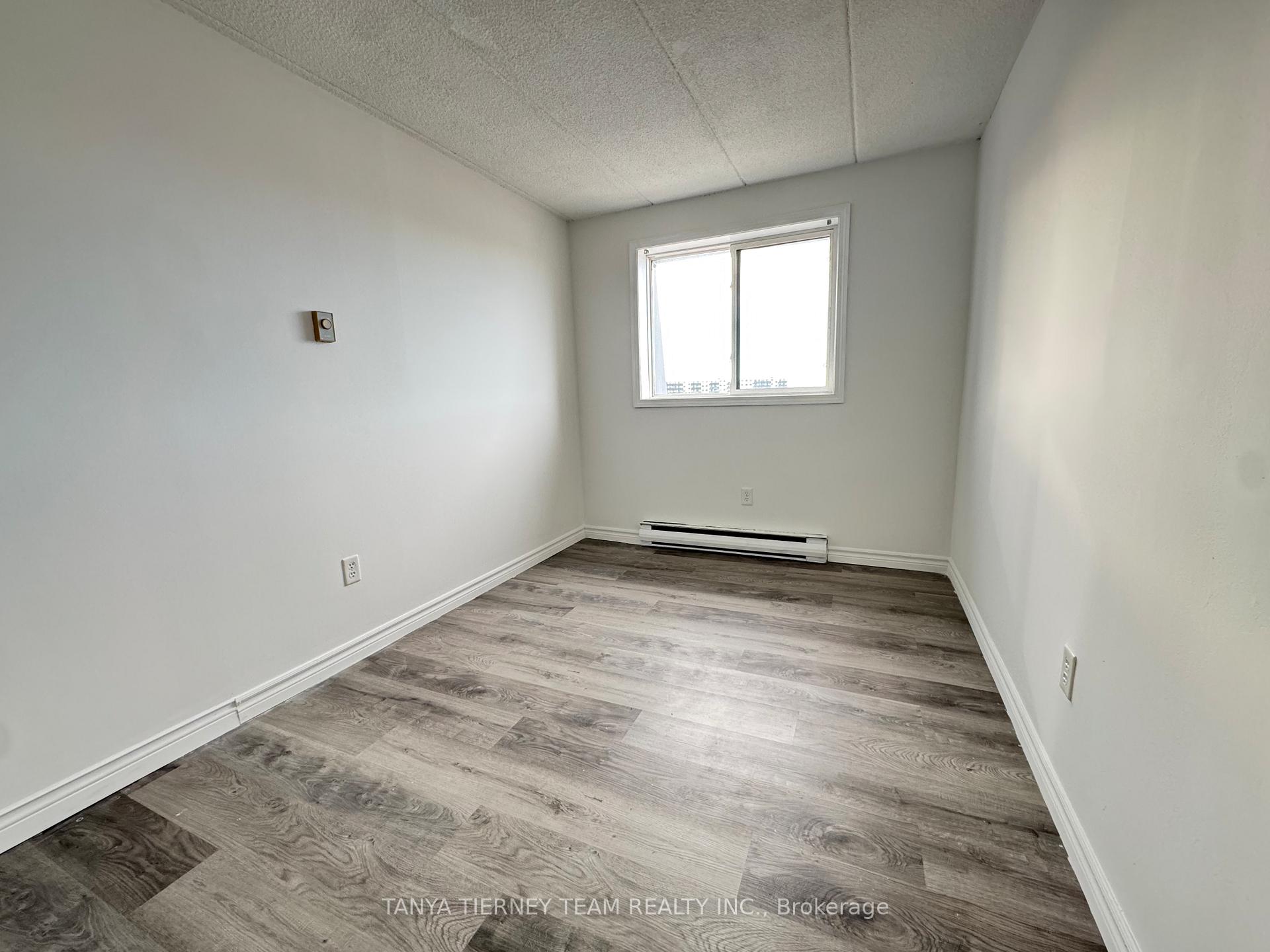 Photo 8 of Unit 48, 43 Taunton Road, Oshawa, Centennial — HOMEH