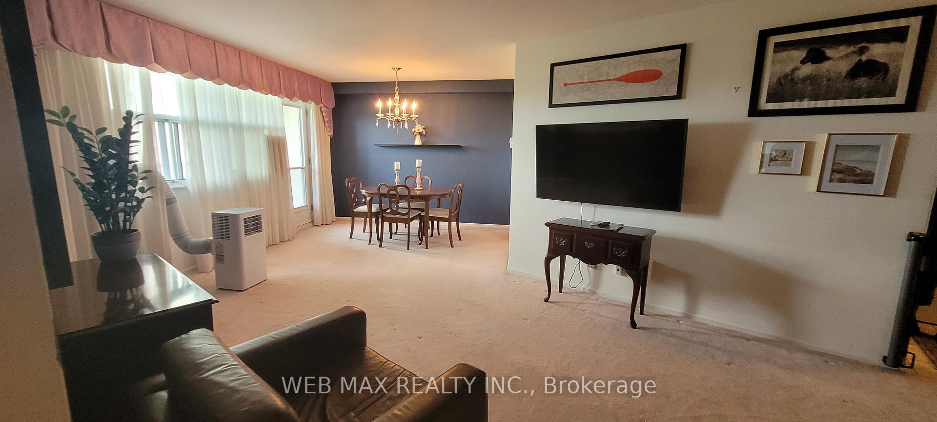 Photo 9 of Unit 804, 980 Broadview Avenue, Toronto, Broadview North — HOMEH