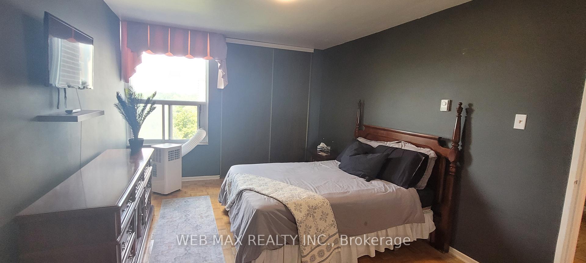 Photo 11 of Unit 804, 980 Broadview Avenue, Toronto, Broadview North — HOMEH