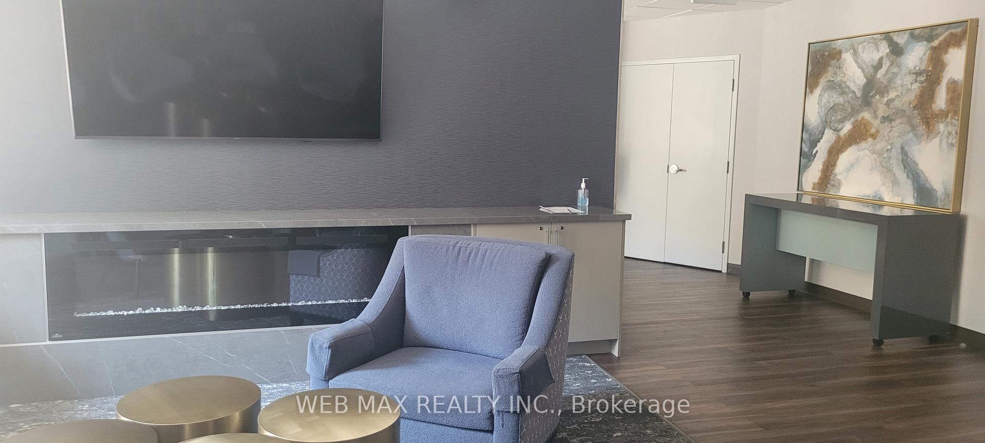 Photo 23 of Unit 804, 980 Broadview Avenue, Toronto, Broadview North — HOMEH