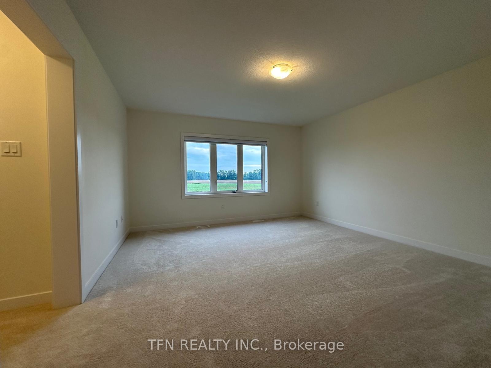 Photo 17 of 11 Monteith Drive, Brantford, Empire — HOMEH