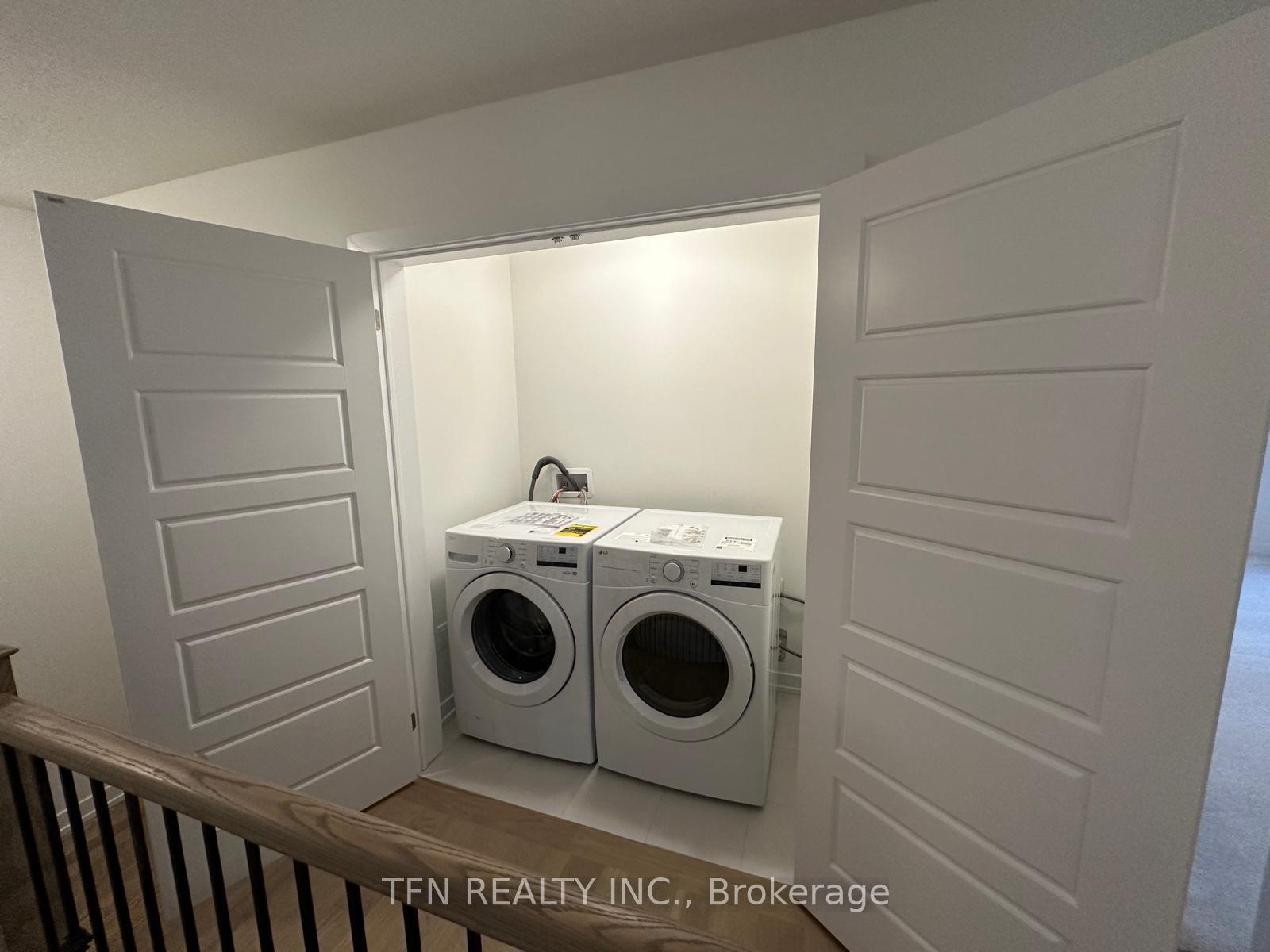Photo 36 of 11 Monteith Drive, Brantford, Empire — HOMEH