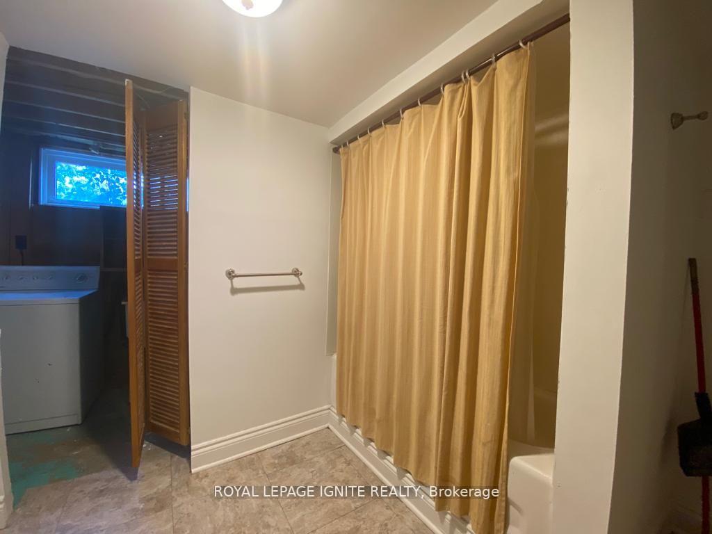 Photo 14 of 14 Sunset Road, Clarington, Bowmanville — HOMEH