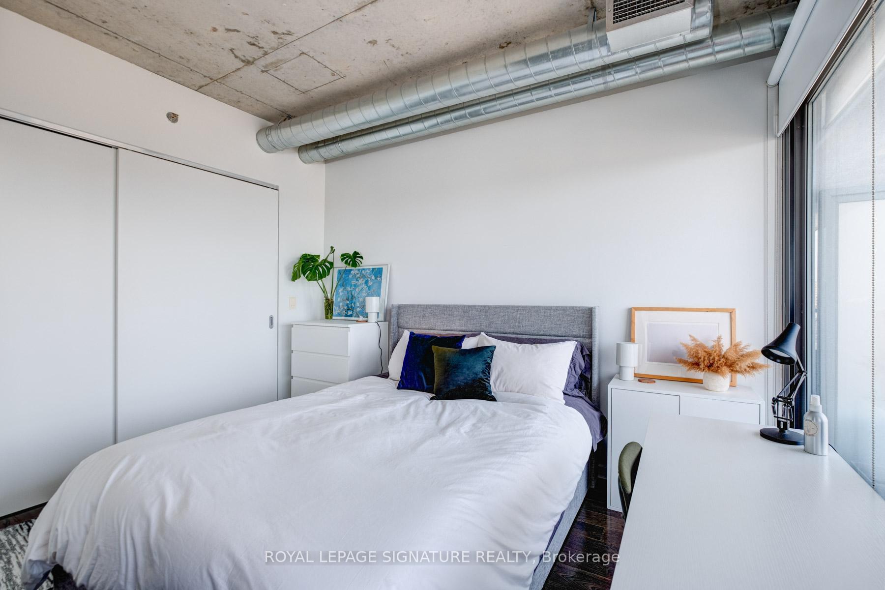 Photo 10 of Unit 805, 32 Trolley Crescent, Toronto, Moss Park — HOMEH