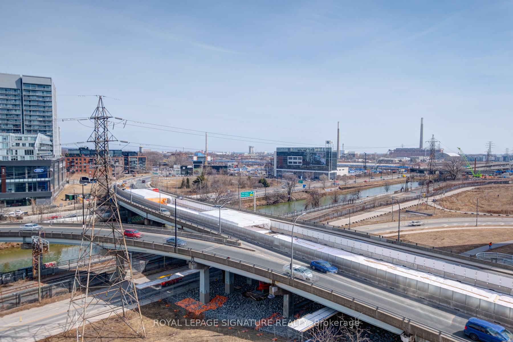 Photo 15 of Unit 805, 32 Trolley Crescent, Toronto, Moss Park — HOMEH
