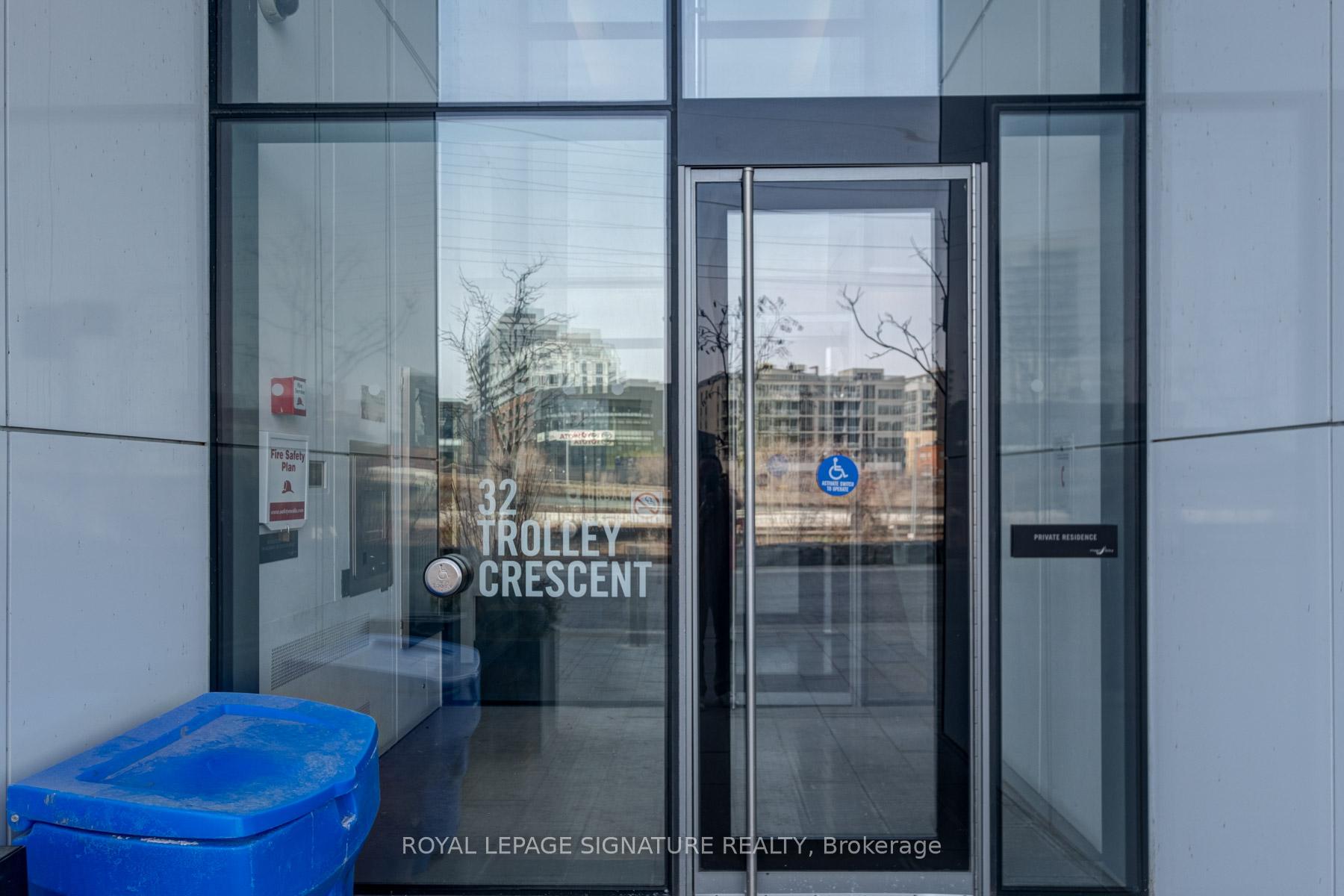 Photo 16 of Unit 805, 32 Trolley Crescent, Toronto, Moss Park — HOMEH