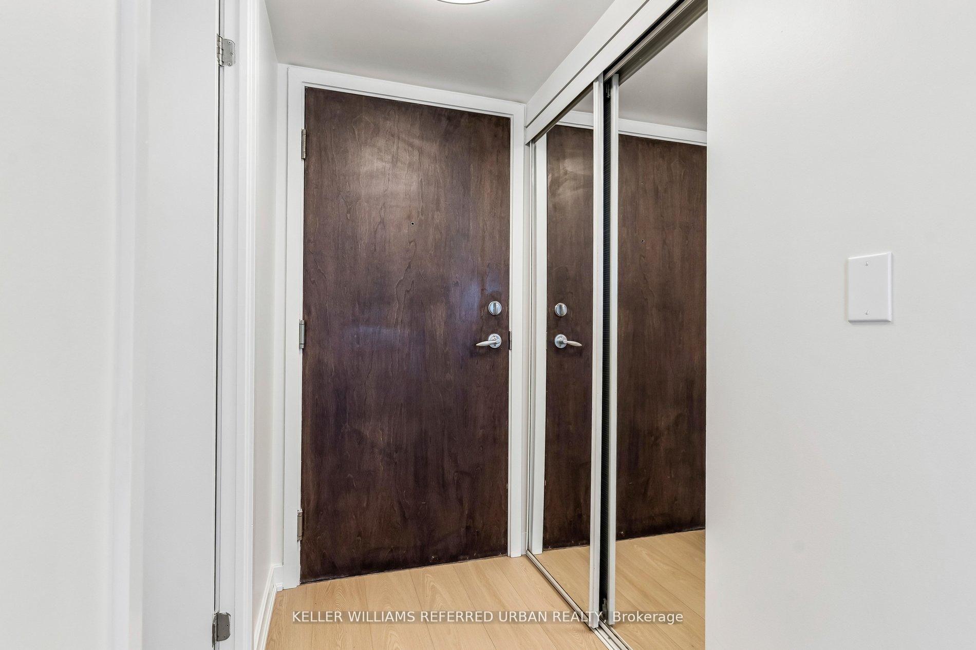 Photo 13 of Unit 1103, 12 Yonge Street, Toronto, Waterfront Communities — HOMEH