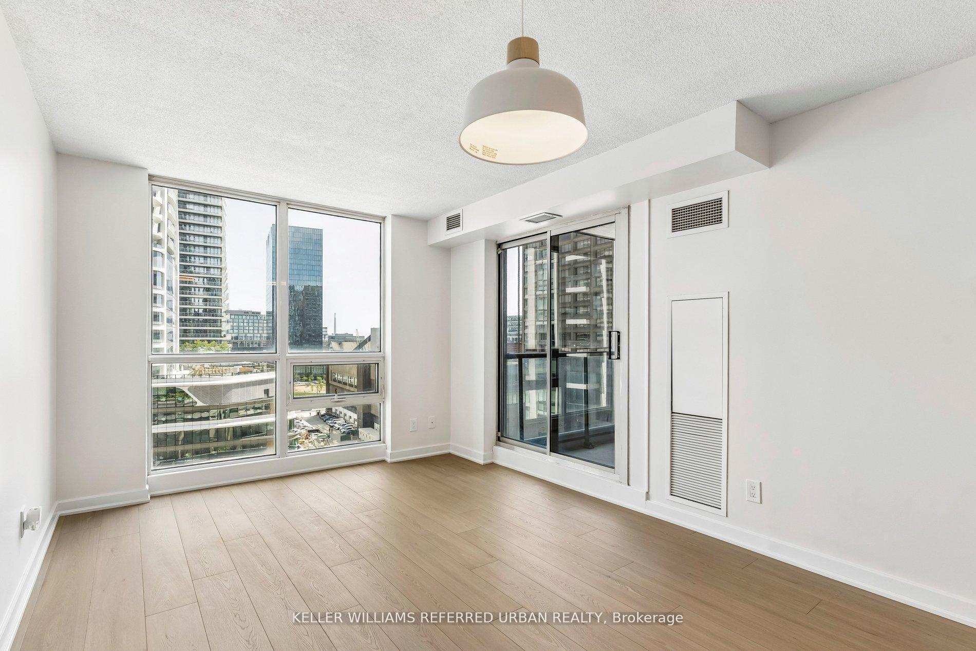 Photo 17 of Unit 1103, 12 Yonge Street, Toronto, Waterfront Communities — HOMEH