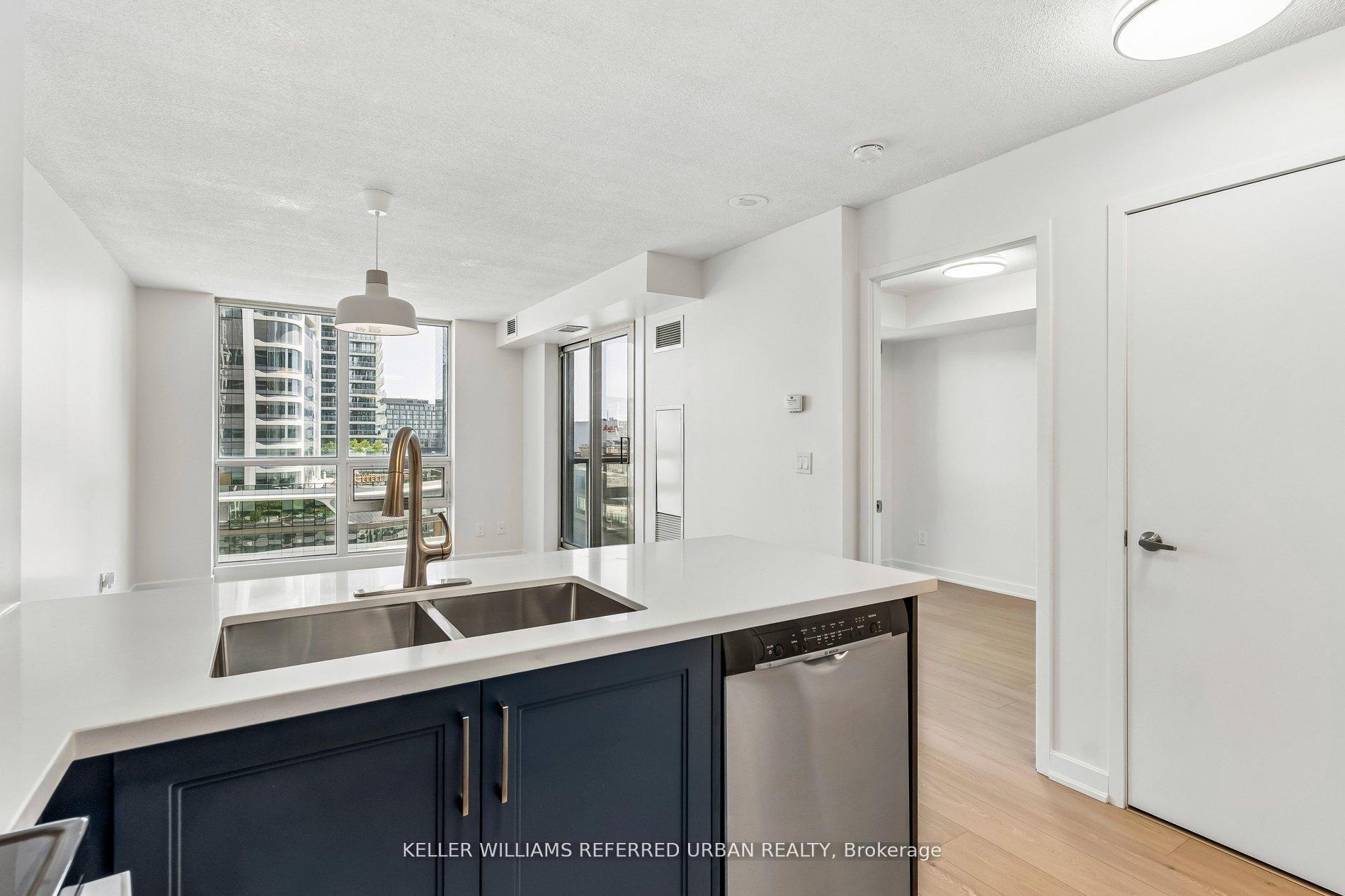 Photo 23 of Unit 1103, 12 Yonge Street, Toronto, Waterfront Communities — HOMEH