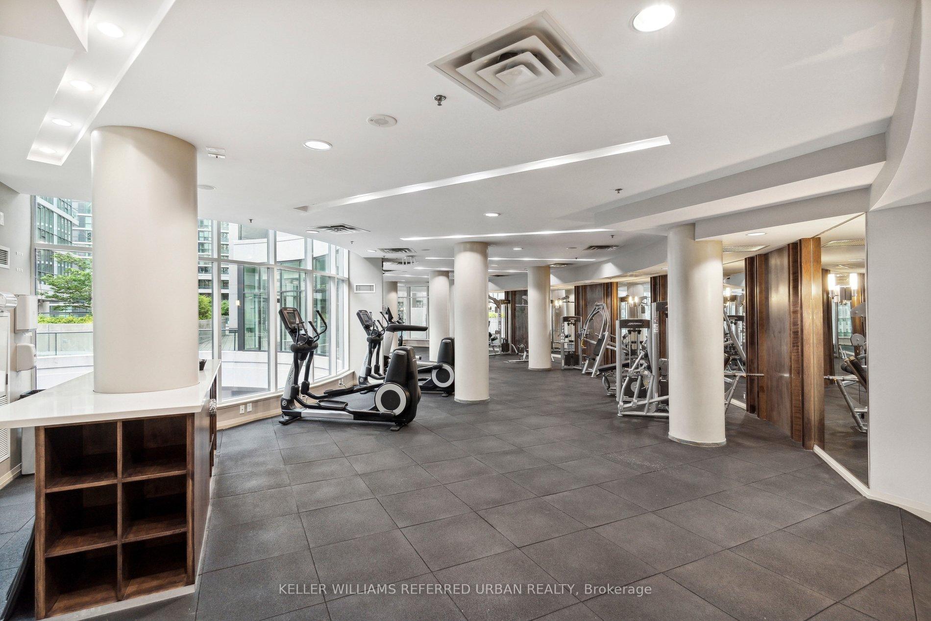 Photo 10 of Unit 1103, 12 Yonge Street, Toronto, Waterfront Communities — HOMEH