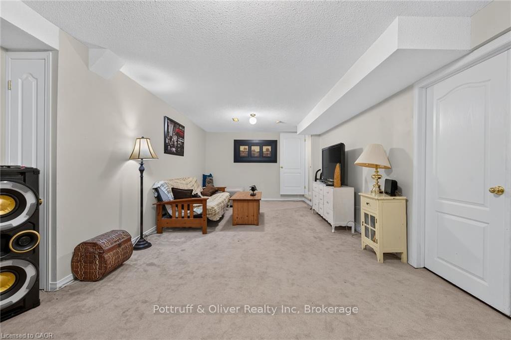 Photo 29 of Unit 44, 24 Kenyon Crescent, Grimsby, Grimsby East — HOMEH