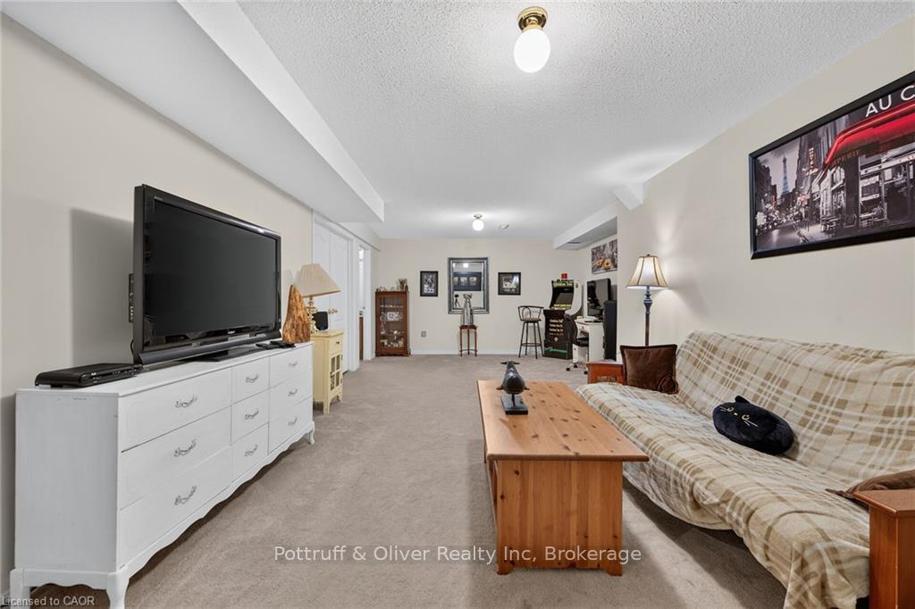 Photo 31 of Unit 44, 24 Kenyon Crescent, Grimsby, Grimsby East — HOMEH