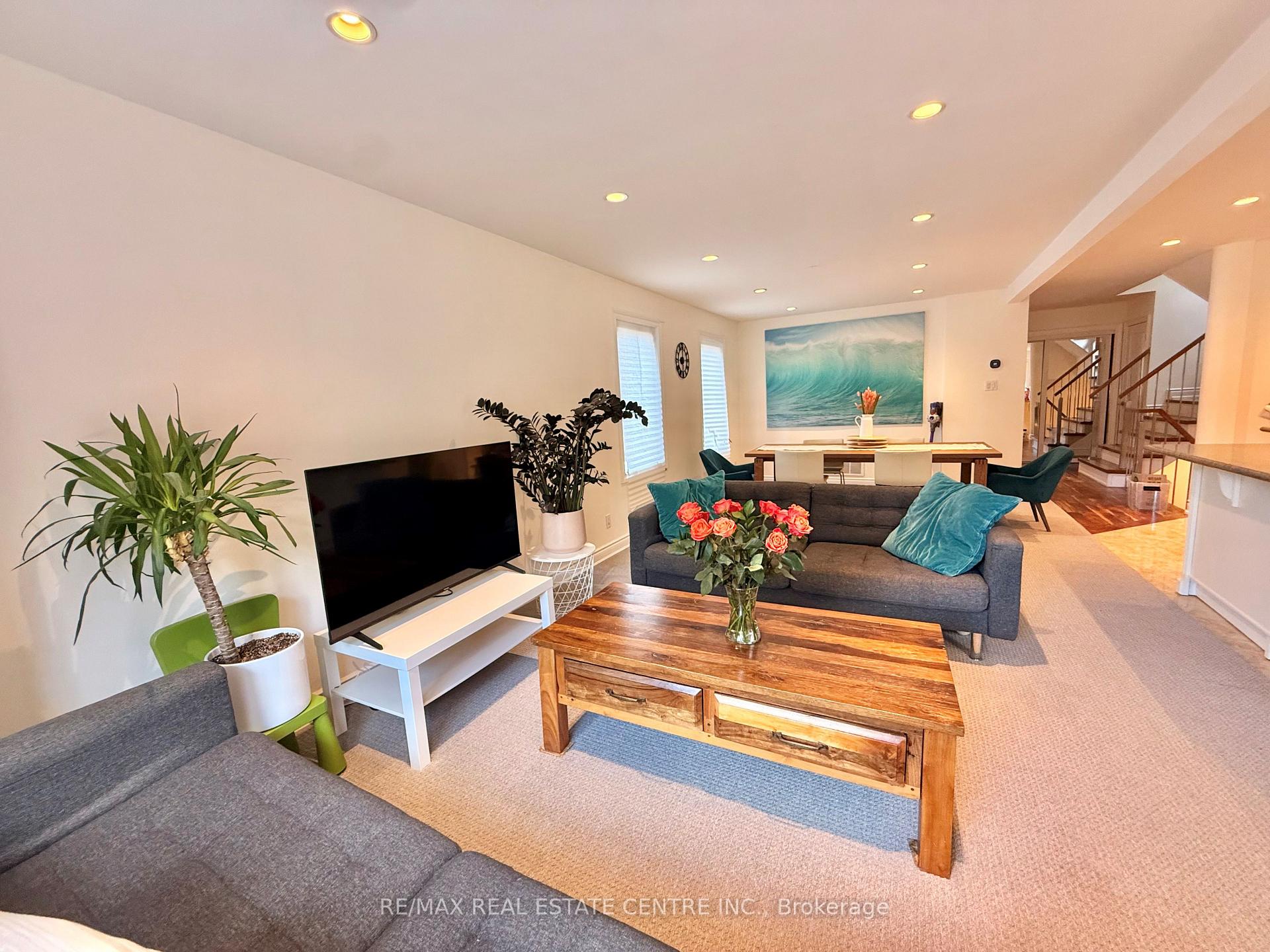 Photo 10 of 2197 Munn's Avenue, Oakville, River Oaks — HOMEH