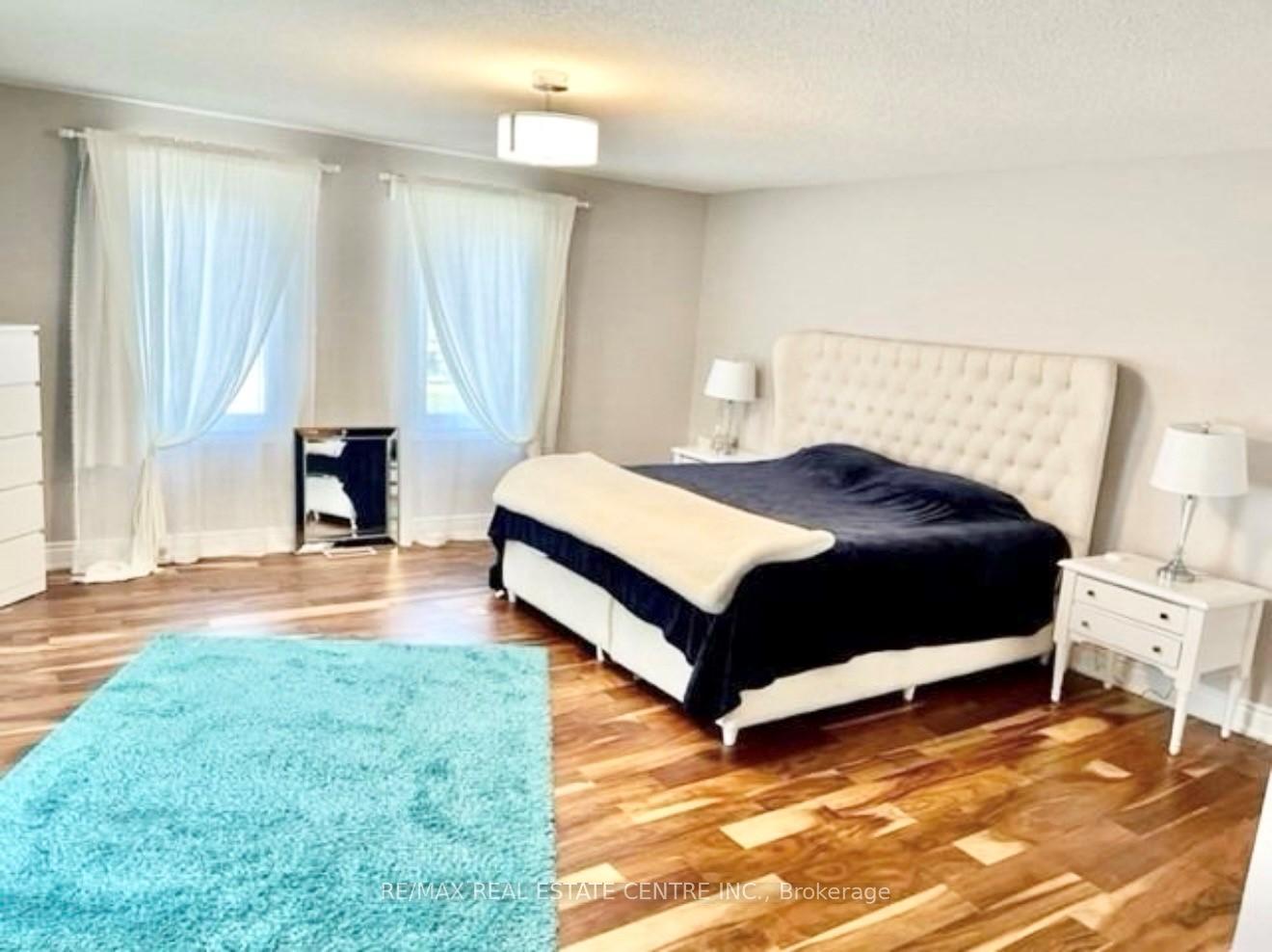 Photo 12 of 2197 Munn's Avenue, Oakville, River Oaks — HOMEH