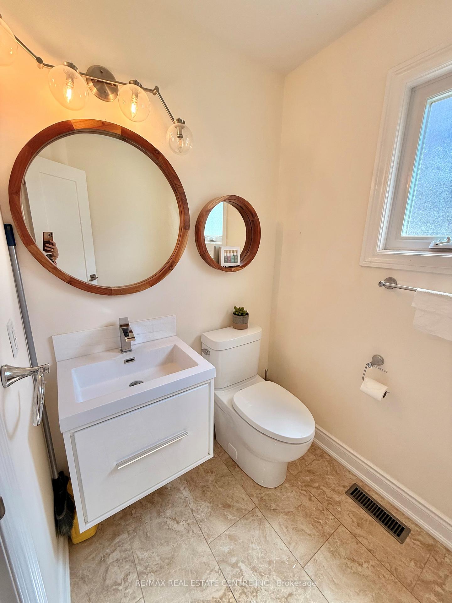 Photo 20 of 2197 Munn's Avenue, Oakville, River Oaks — HOMEH
