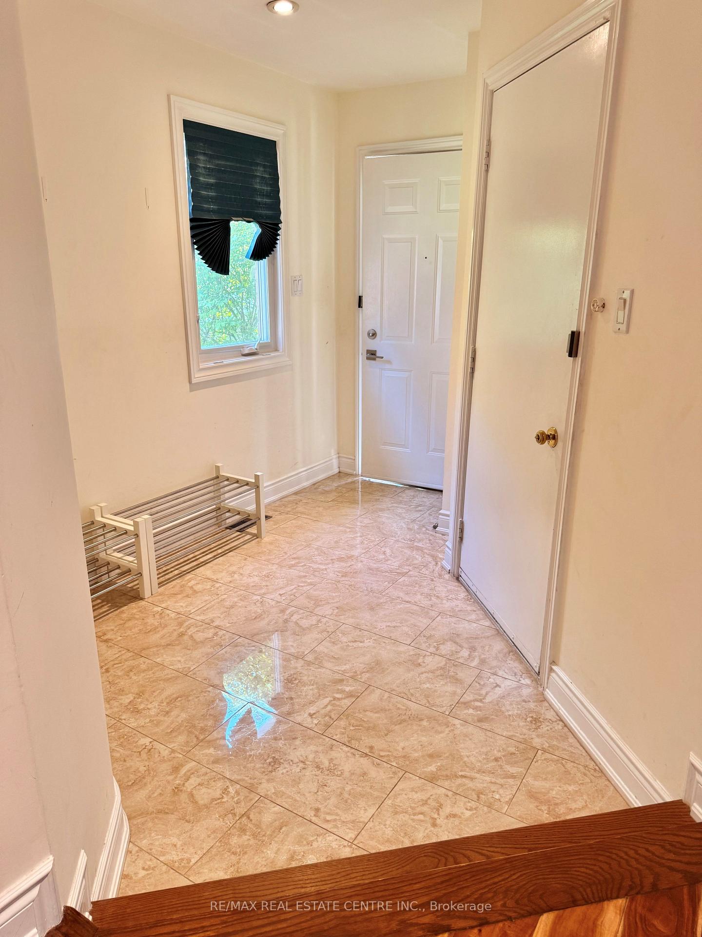 Photo 22 of 2197 Munn's Avenue, Oakville, River Oaks — HOMEH