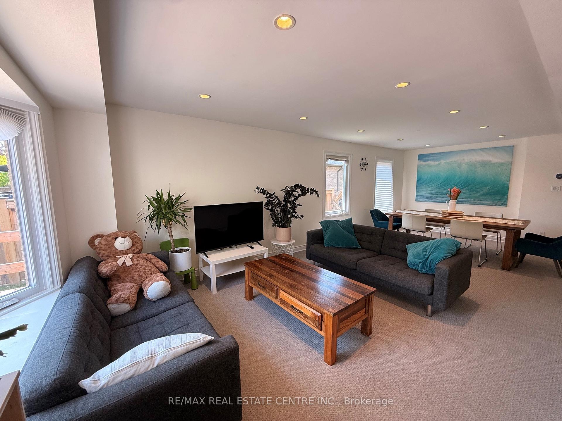 Photo 11 of 2197 Munn's Avenue, Oakville, River Oaks — HOMEH