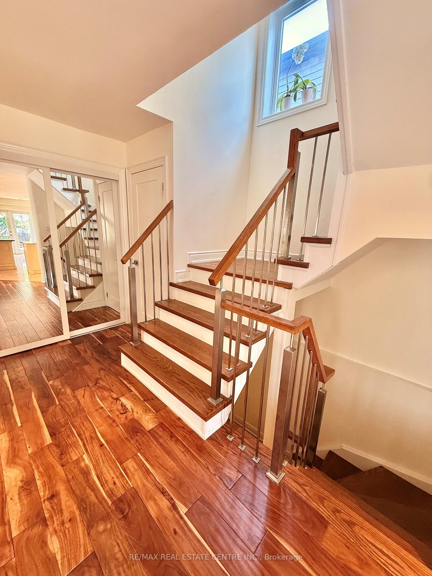 Photo 24 of 2197 Munn's Avenue, Oakville, River Oaks — HOMEH