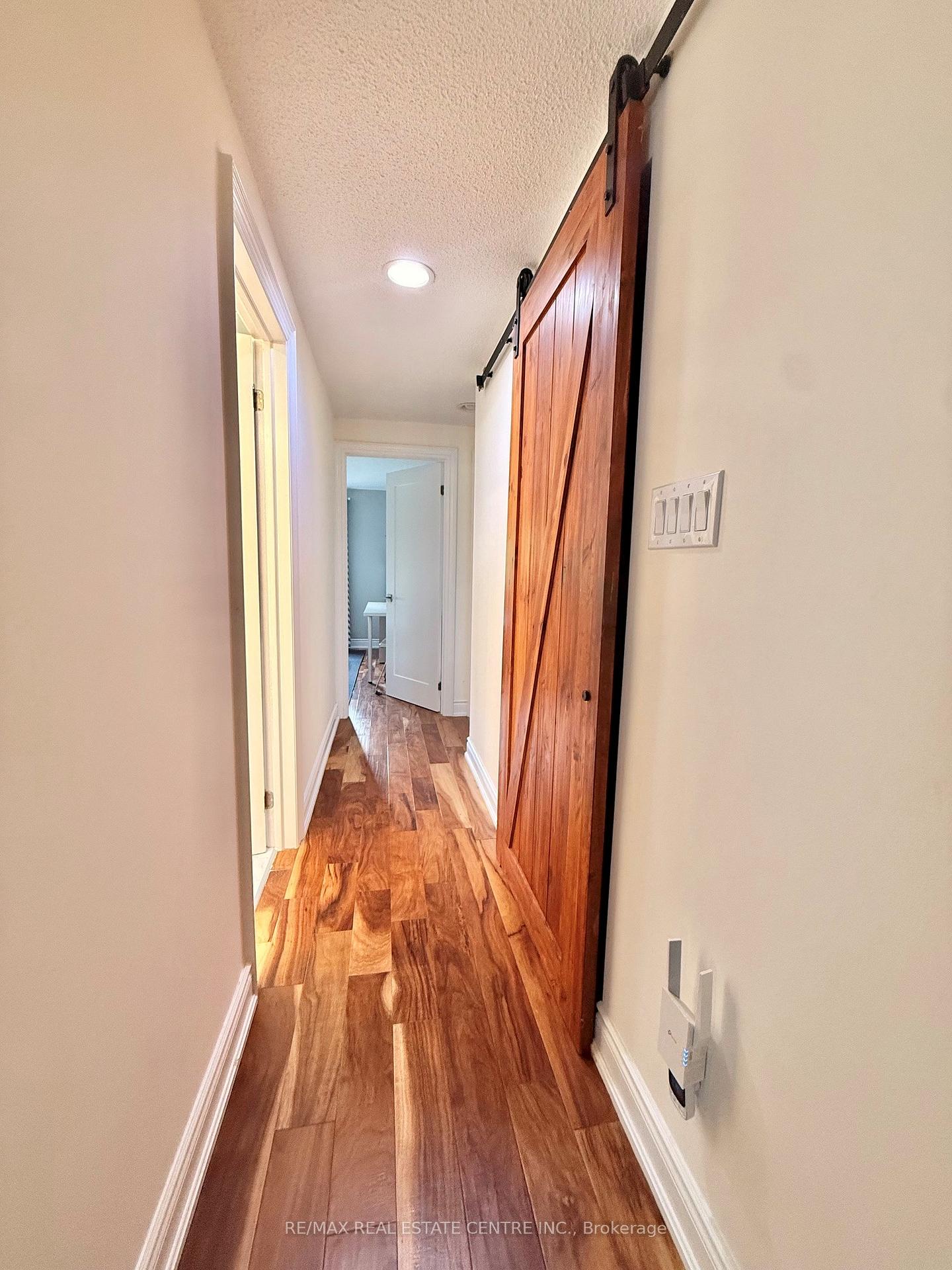 Photo 27 of 2197 Munn's Avenue, Oakville, River Oaks — HOMEH