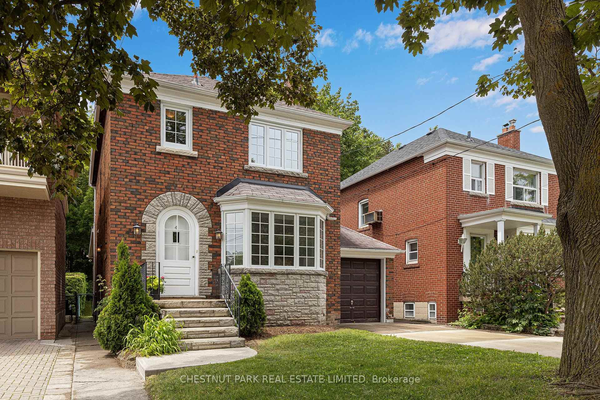 Photo 1 of 4 Roxville Avenue, Toronto, Leaside — HOMEH