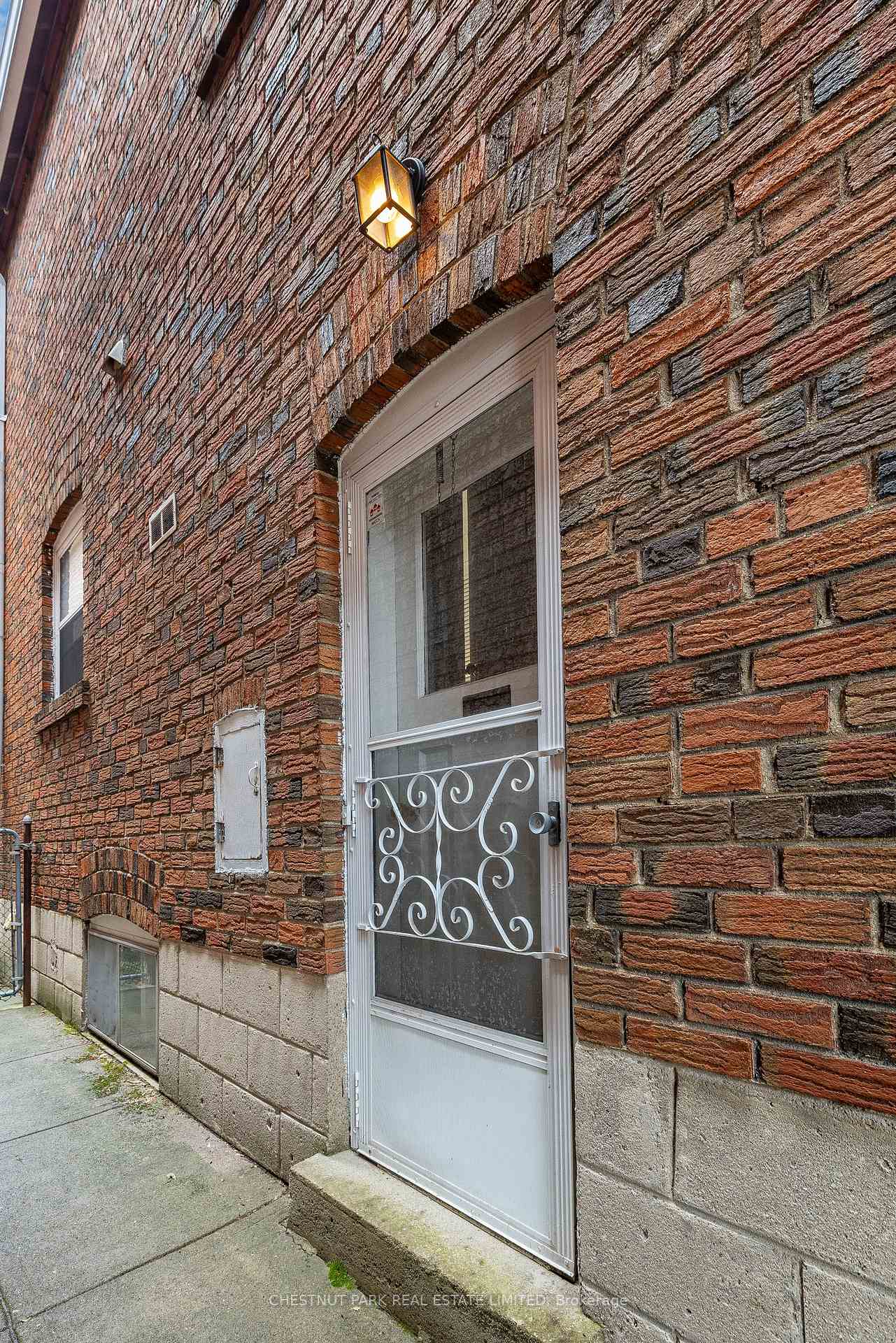 Photo 41 of 4 Roxville Avenue, Toronto, Leaside — HOMEH