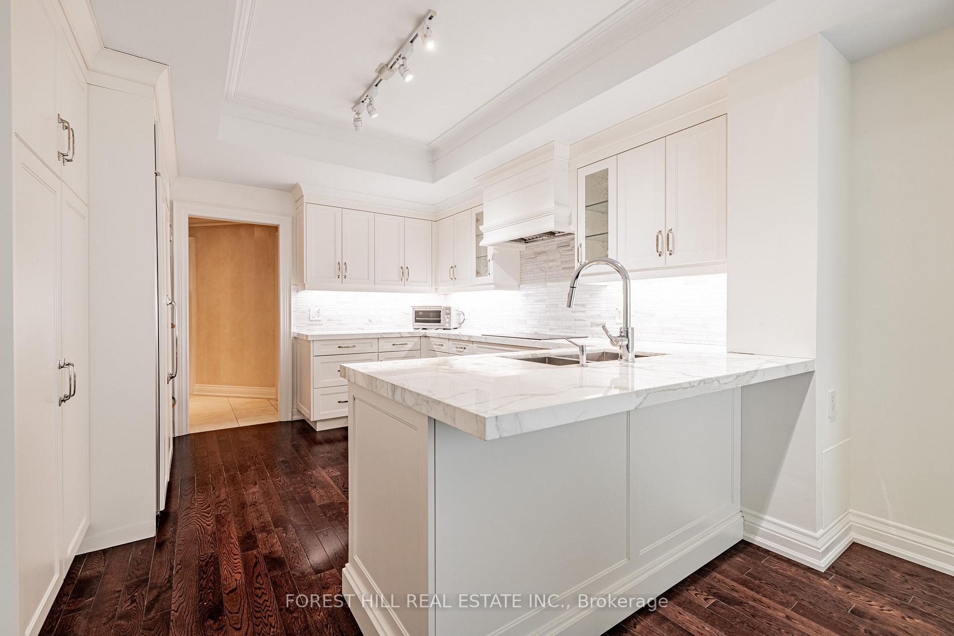 Photo 19 of Unit 2002, 38 Avenue Road, Toronto, The Annex — HOMEH