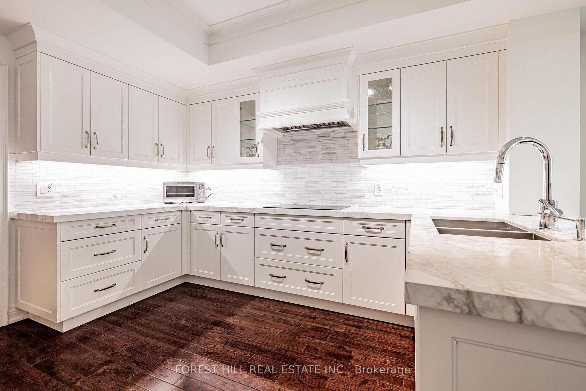 Photo 20 of Unit 2002, 38 Avenue Road, Toronto, The Annex — HOMEH