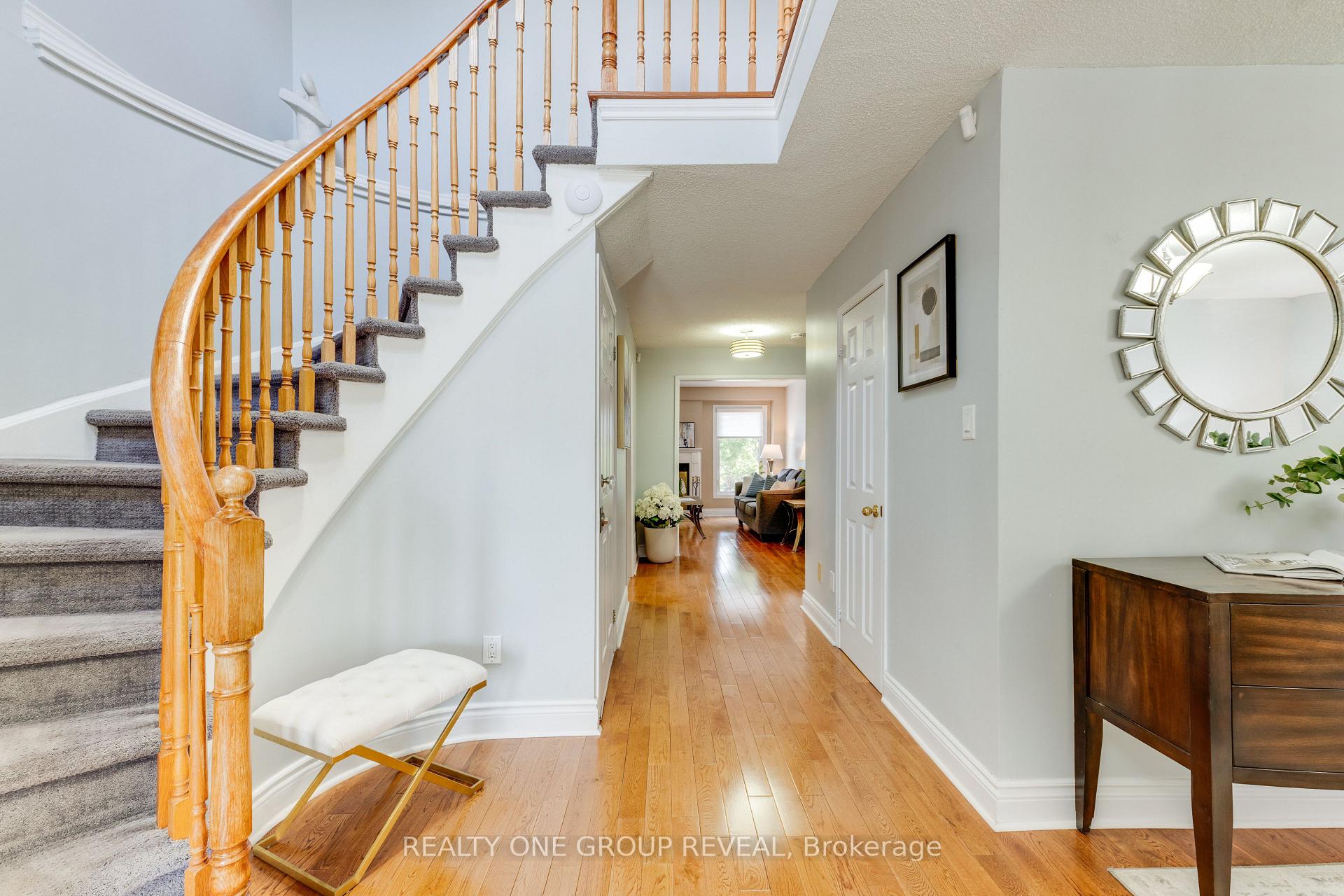 Photo 4 of 1531 Rawlings Drive, Pickering, Liverpool — HOMEH