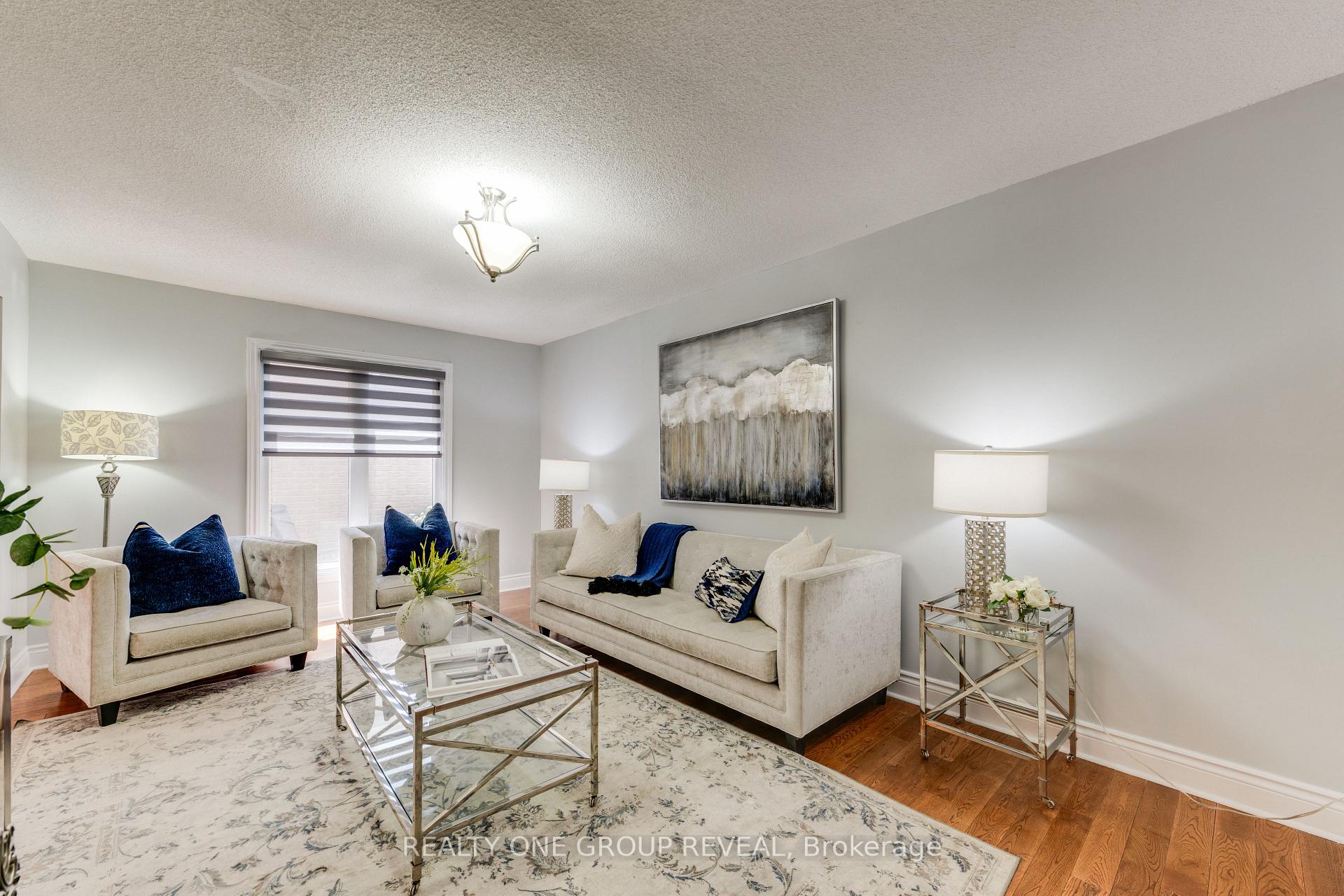 Photo 7 of 1531 Rawlings Drive, Pickering, Liverpool — HOMEH