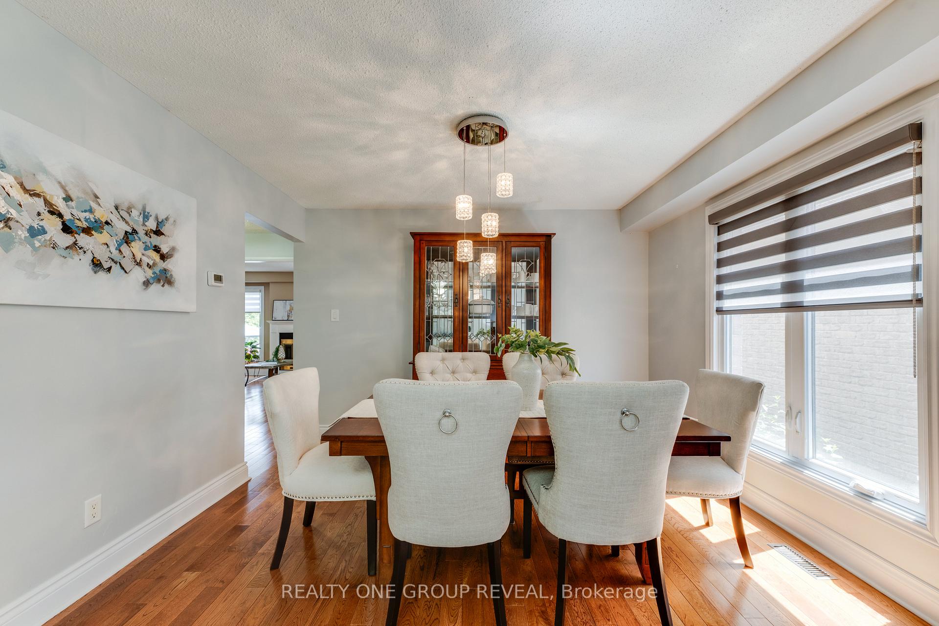 Photo 10 of 1531 Rawlings Drive, Pickering, Liverpool — HOMEH