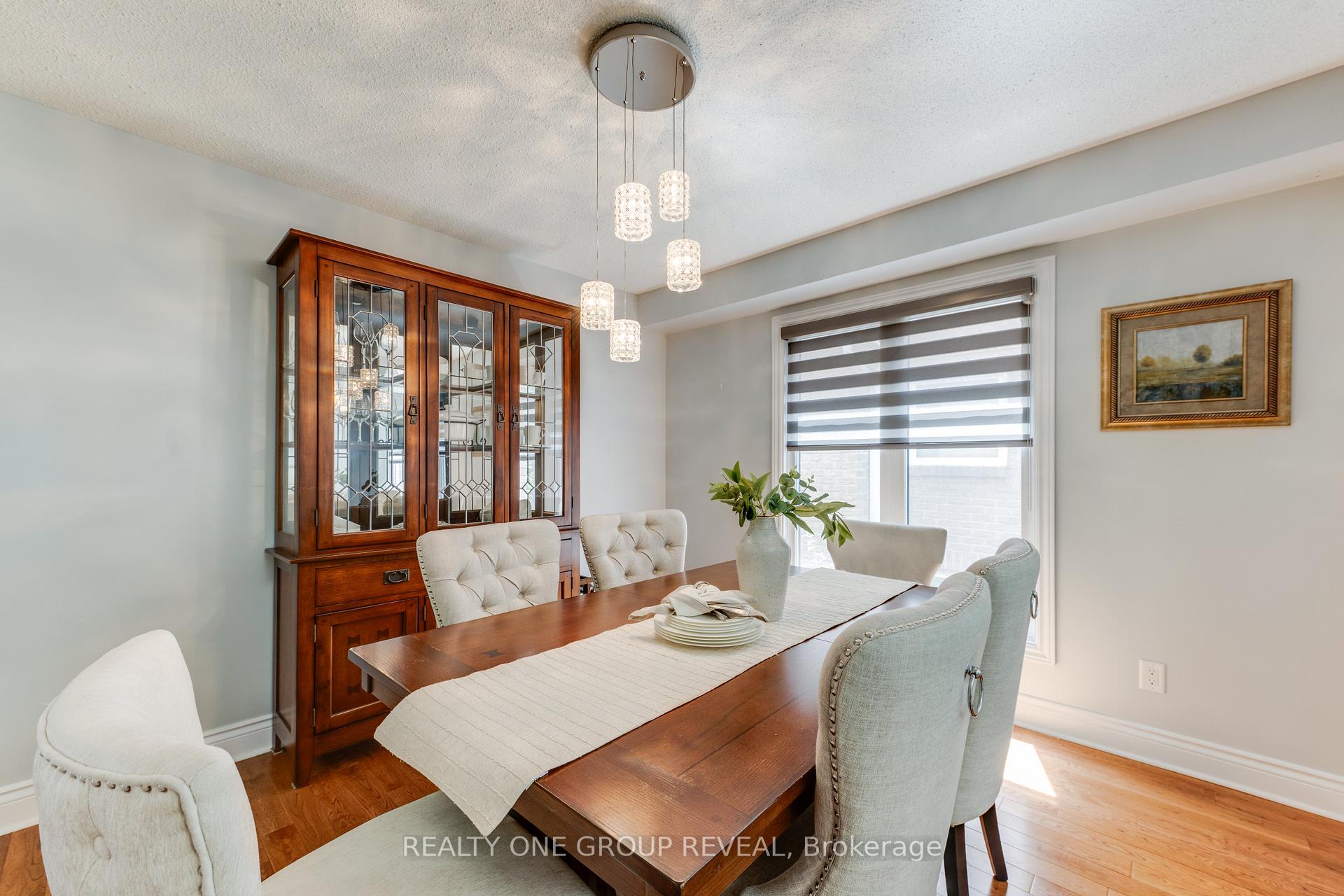 Photo 11 of 1531 Rawlings Drive, Pickering, Liverpool — HOMEH