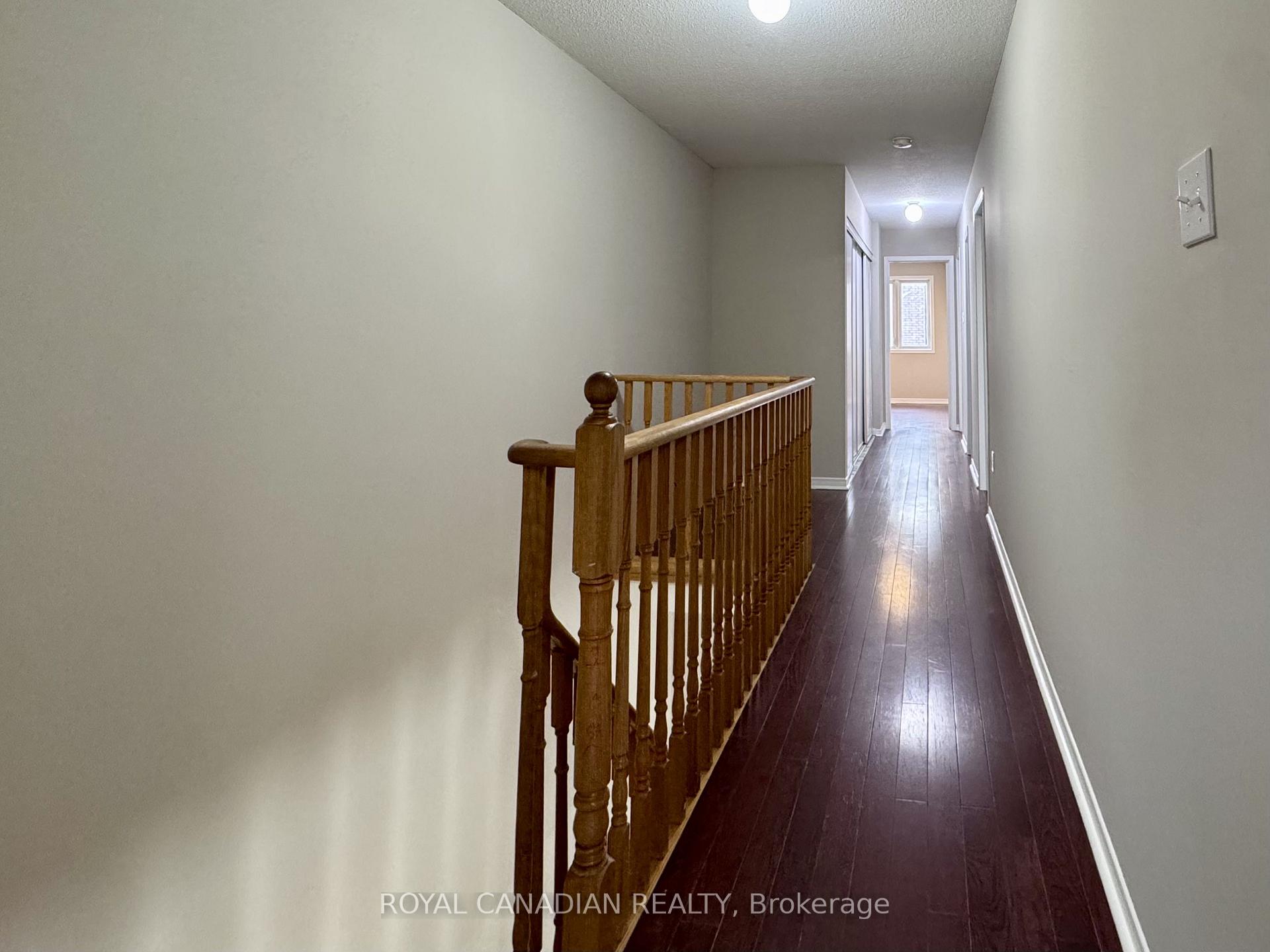 Photo 7 of 10 Guinevere Road, Markham, Cedarwood — HOMEH