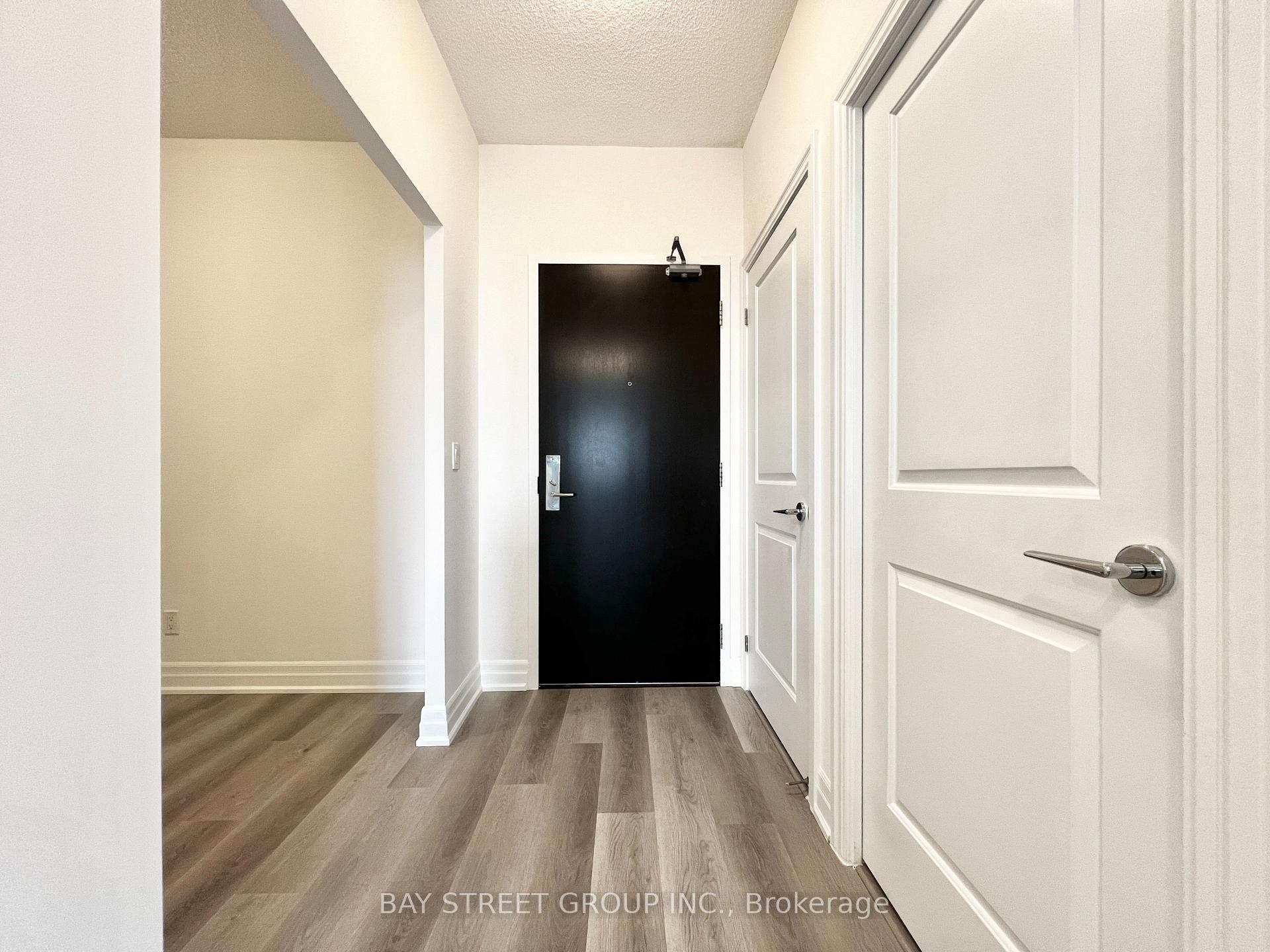 Photo 7 of Unit 703, 8110 Birchmount Road, Markham, Unionville — HOMEH