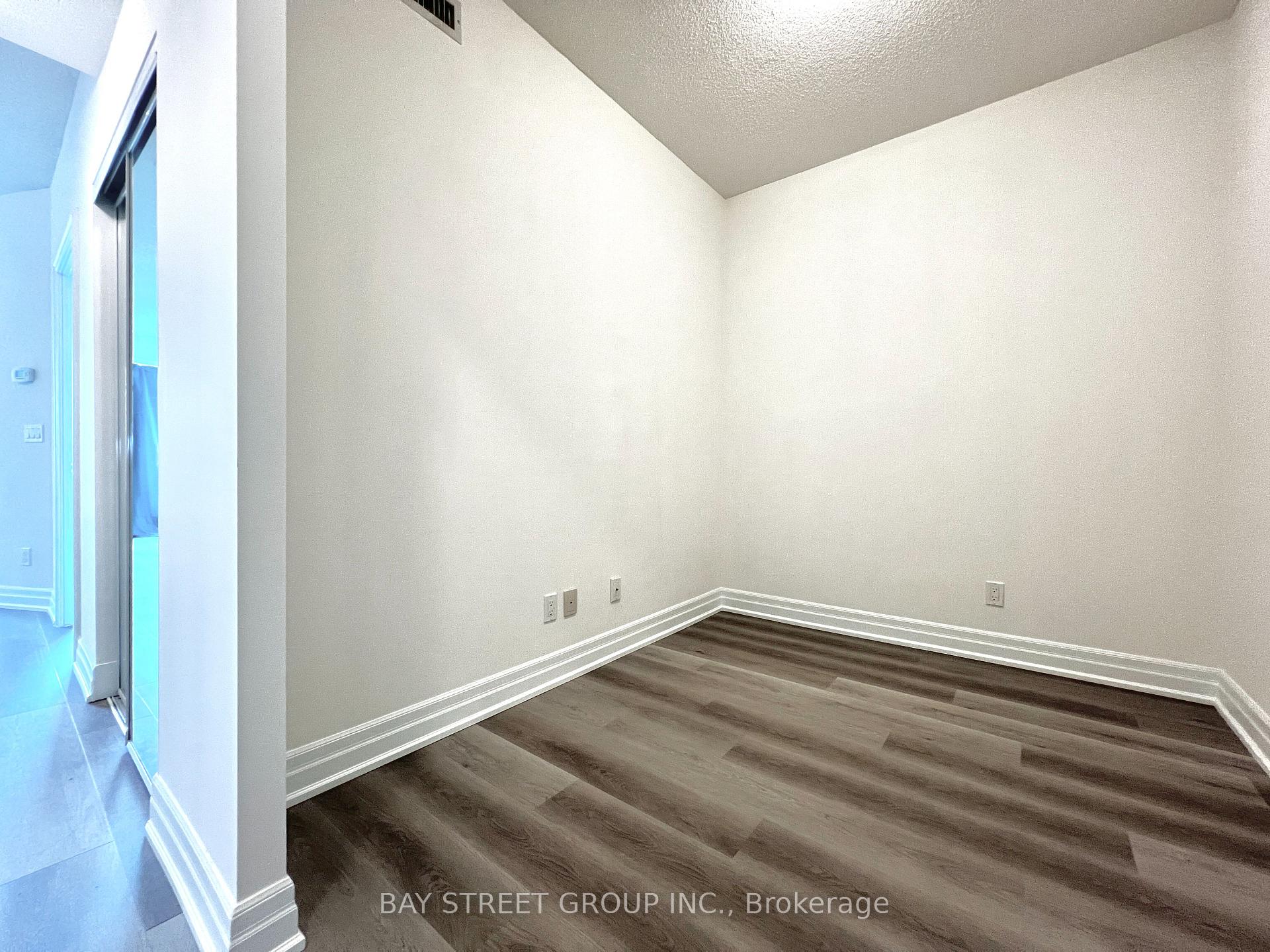 Photo 22 of Unit 703, 8110 Birchmount Road, Markham, Unionville — HOMEH