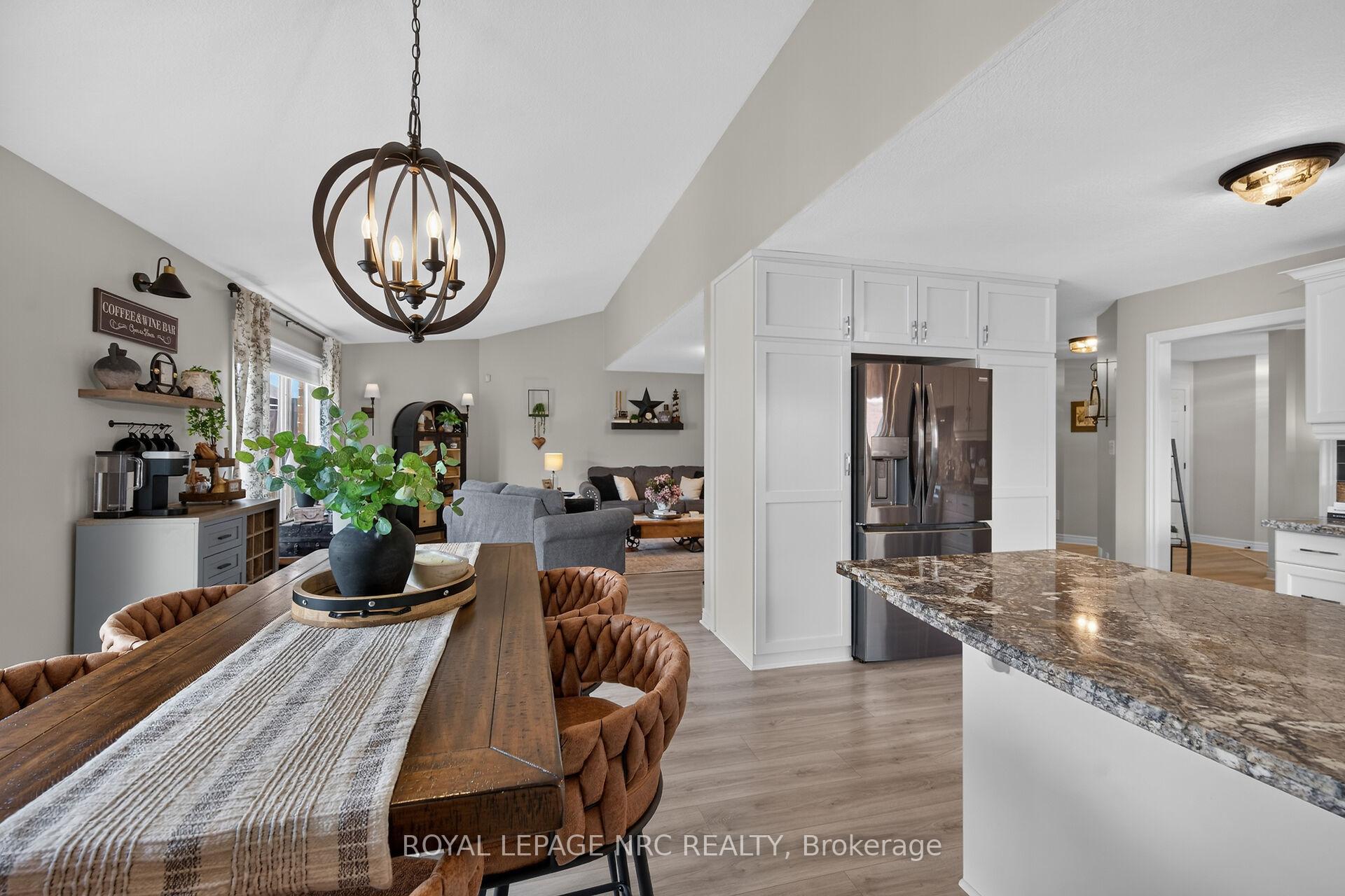 Photo 18 of 7 Etherington Crescent, Hamilton, Binbrook — HOMEH