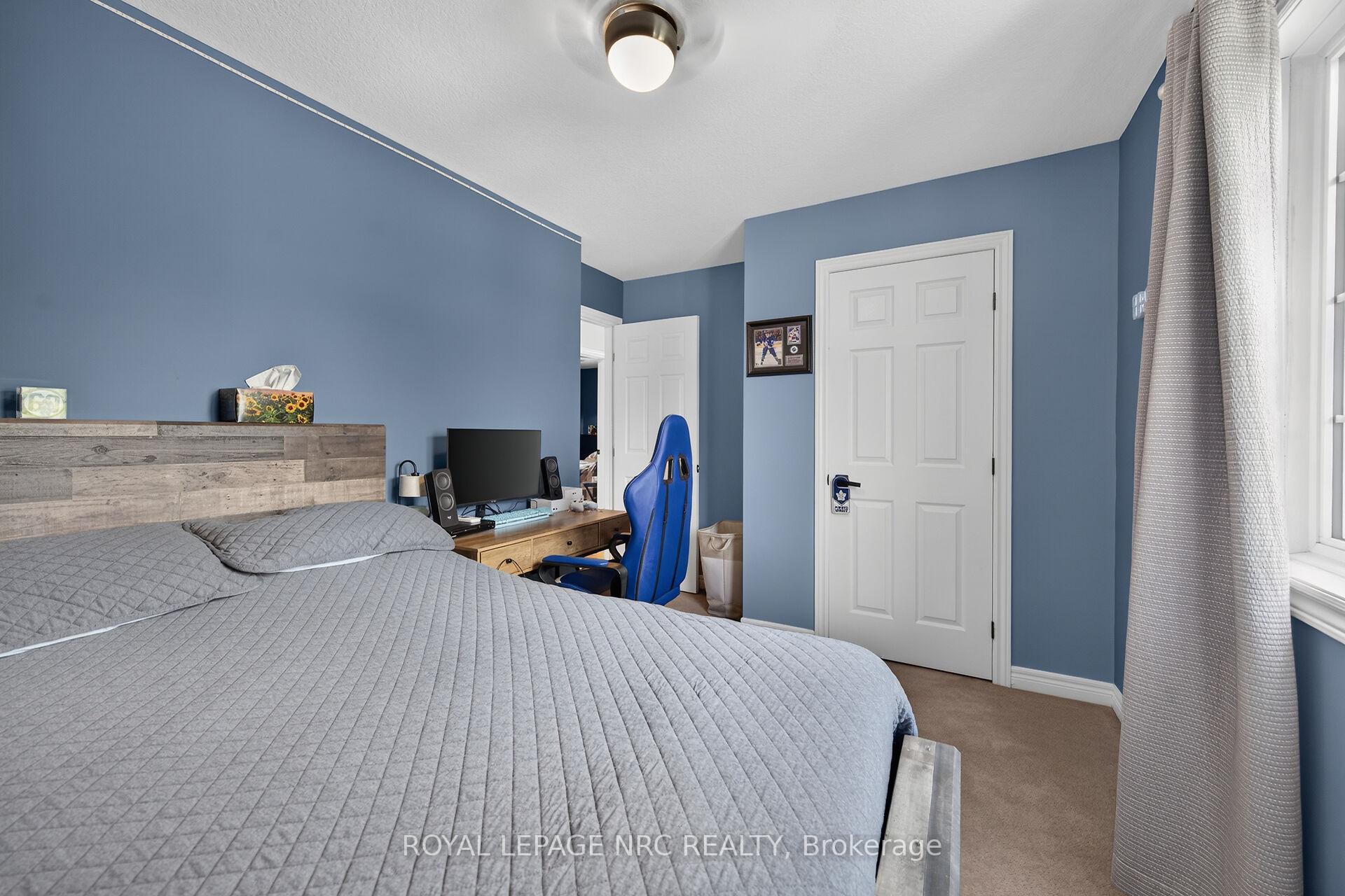Photo 32 of 7 Etherington Crescent, Hamilton, Binbrook — HOMEH