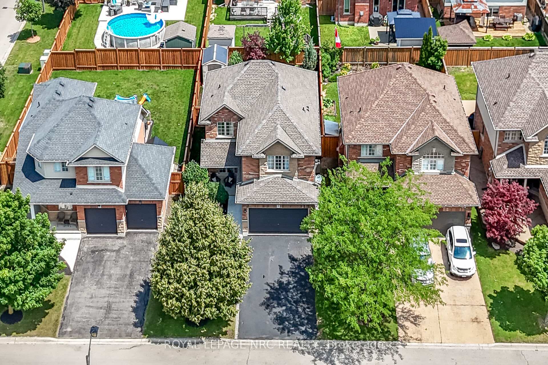 Photo 44 of 7 Etherington Crescent, Hamilton, Binbrook — HOMEH